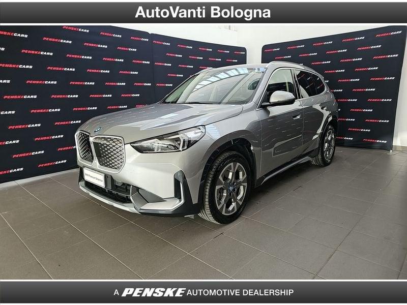 BMW iX1 eDrive 20 X-Line