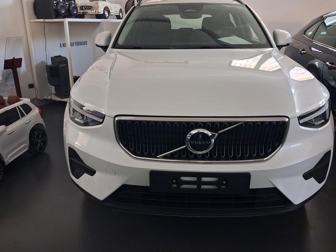 Volvo XC40 B3 automatico Essential