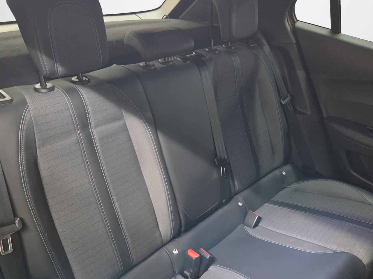 Peugeot 2008 (AUTOCARRO N1) BlueHDi 130 S&S EAT8 Allure Pack