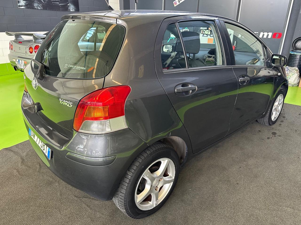 Toyota Yaris 1.0 5 porte 69cv