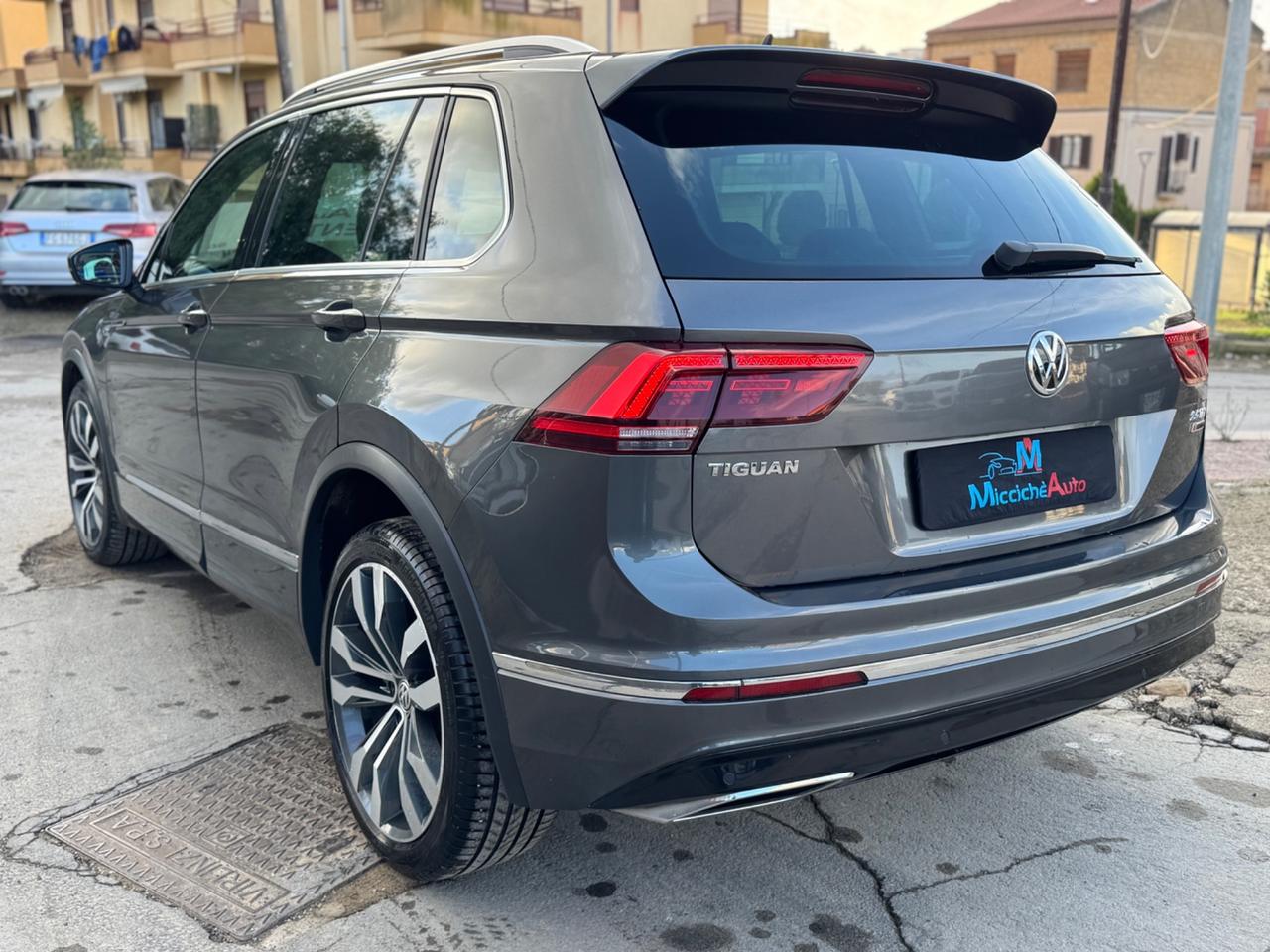 VOLKSWAGEN TIGUAN 2.0 BI-TDI 240 CV R-LINE DSG FULL