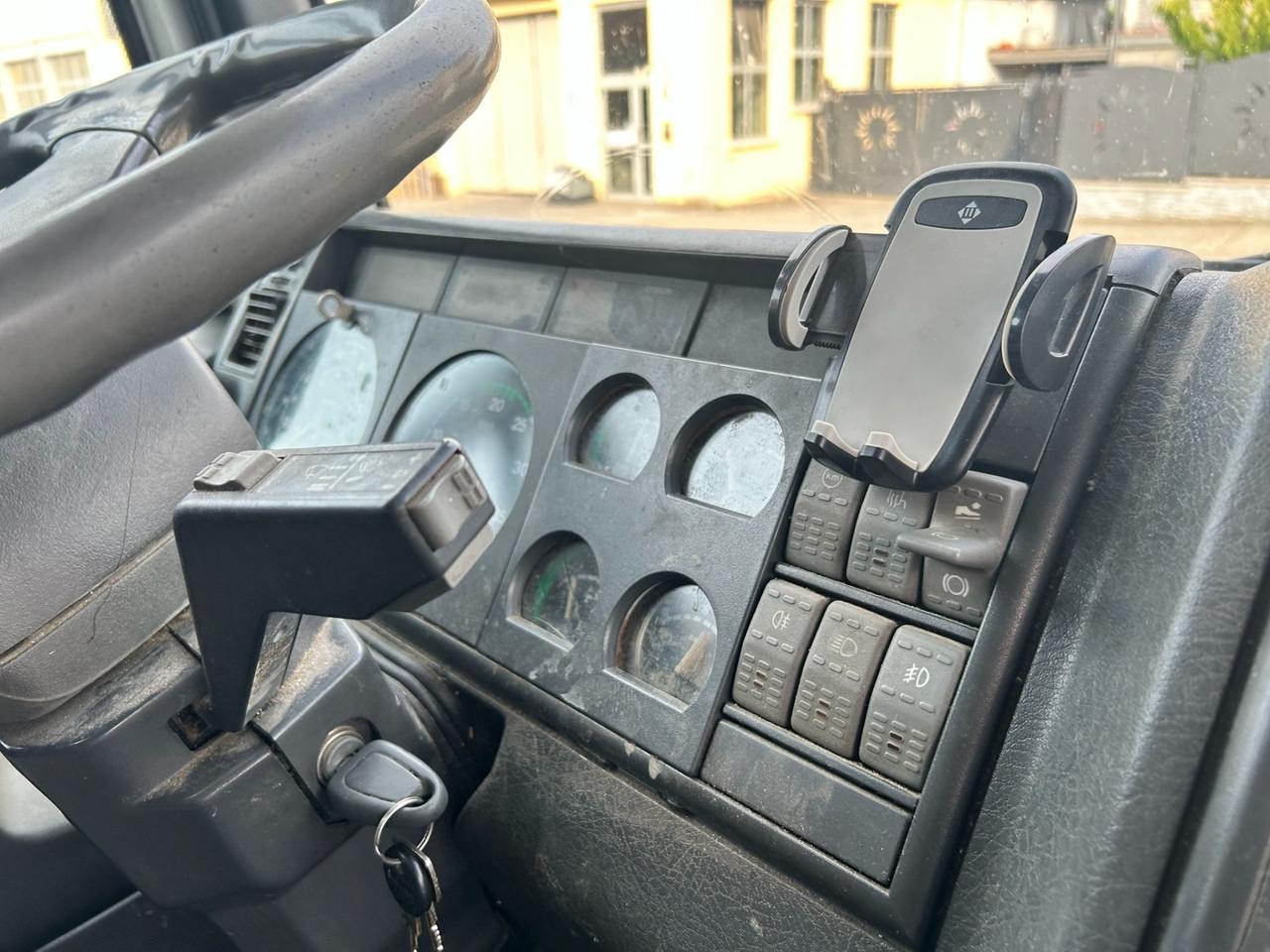 IVECO EUROCARGO 8018 CISTERNA LATTE 50Q