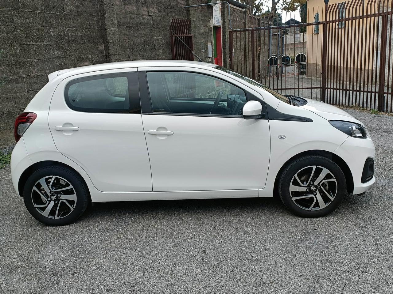 Peugeot 108 VTi 72 S&S 5 porte Allure