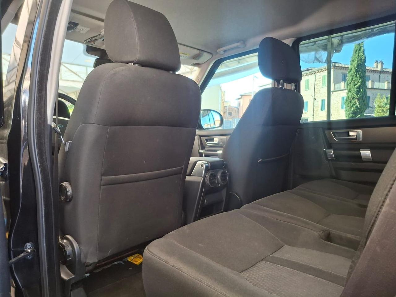 Land Rover Discovery S #50058