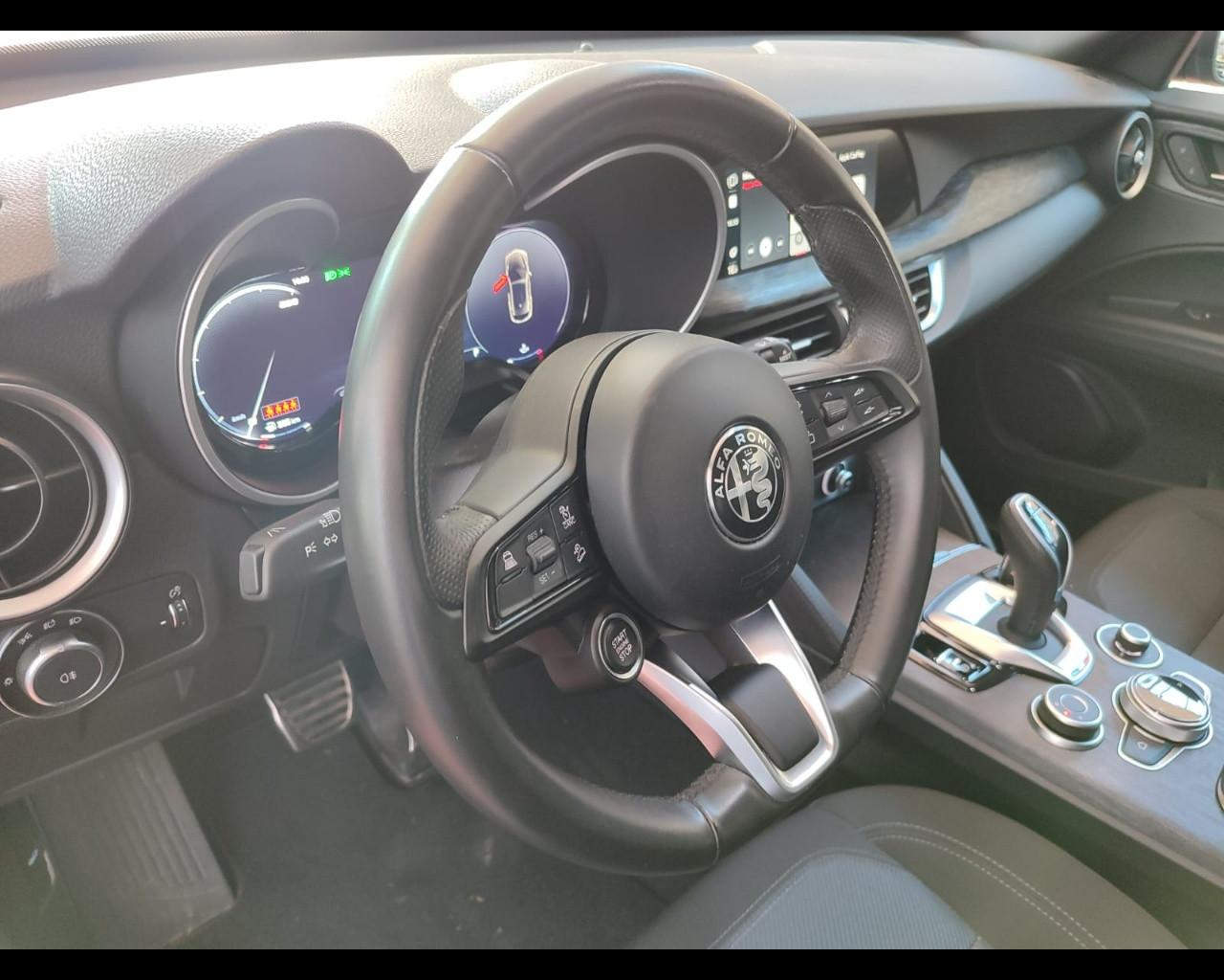 ALFA ROMEO Stelvio 2.2 Turbodiesel 160 CV AT8 RWD Ti
