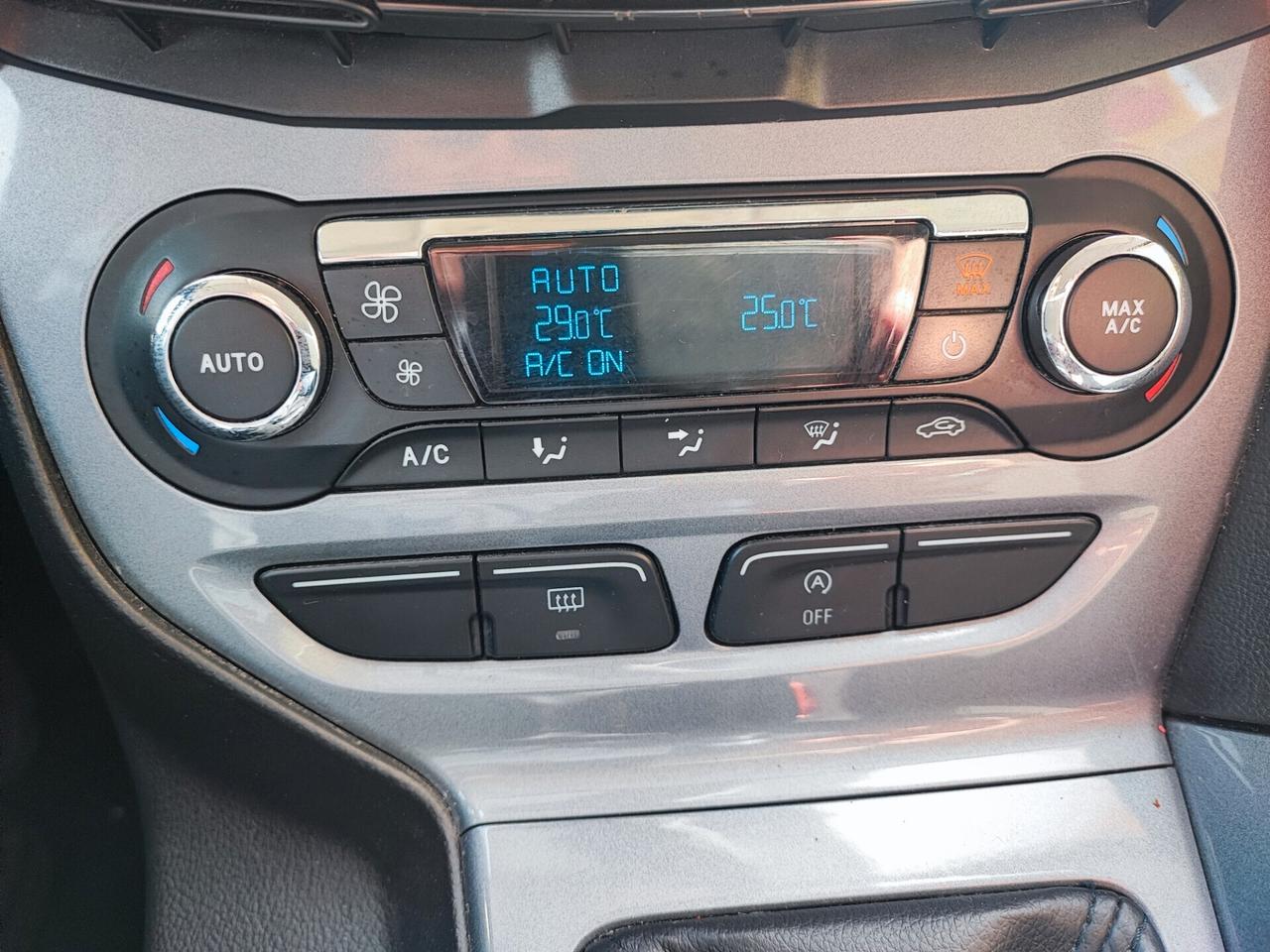 Ford Focus 1.6 TDCi 115 CV Titanium 5 porte