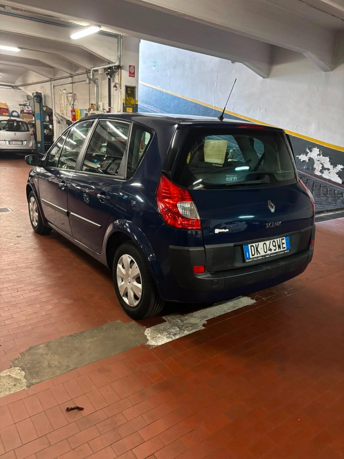 Renault Scenic Scénic 1.6 16V GPL