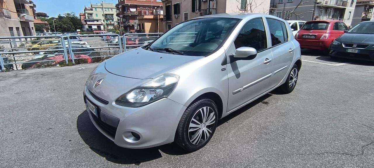 Renault Clio 1.2 16V 3 porte Yahoo!