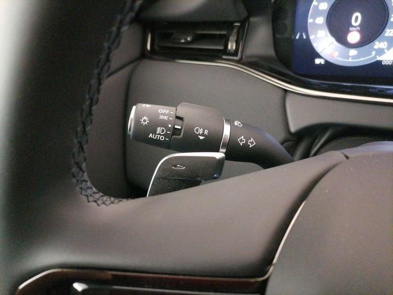 Land Rover Range Rover Evoque 2.0 D165 MHEV S AWD auto