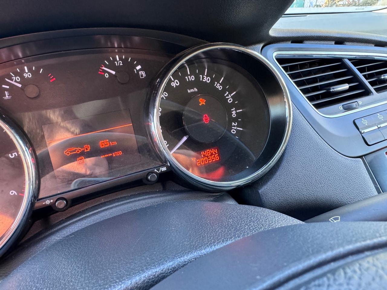 Peugeot 5008 1.6 HDi 112CV 7 posti 2010