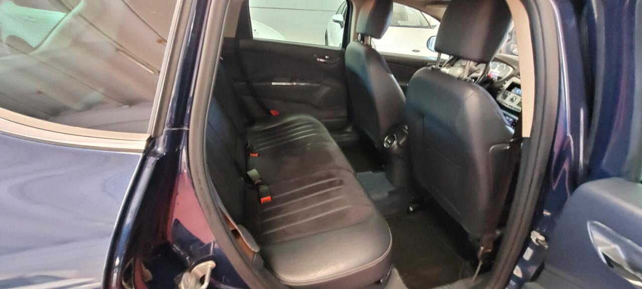 Lancia Delta 1.9 MJT Twinturbo DPF Oro