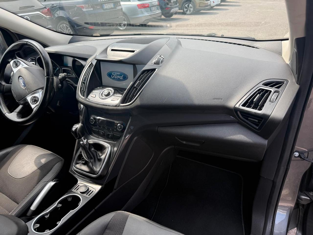 Ford Kuga 2.0 TDCI 120 CV S&S 2WD Titanium Business