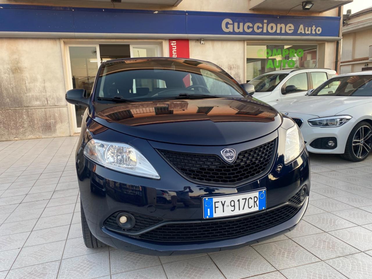 Lancia Ypsilon 1.2 69 CV 5 porte Gold