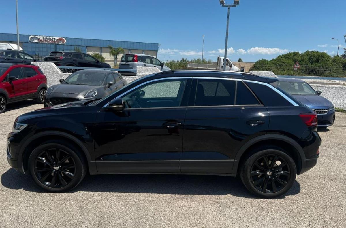 VOLKSWAGEN T-Roc 2.0 tdi Black Pack 115cv
