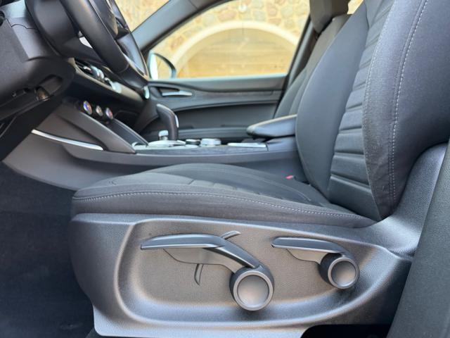 ALFA ROMEO Stelvio 190CV Q4 19'' BLACK+RETROCAMERA+2PDC+PACKBLACK