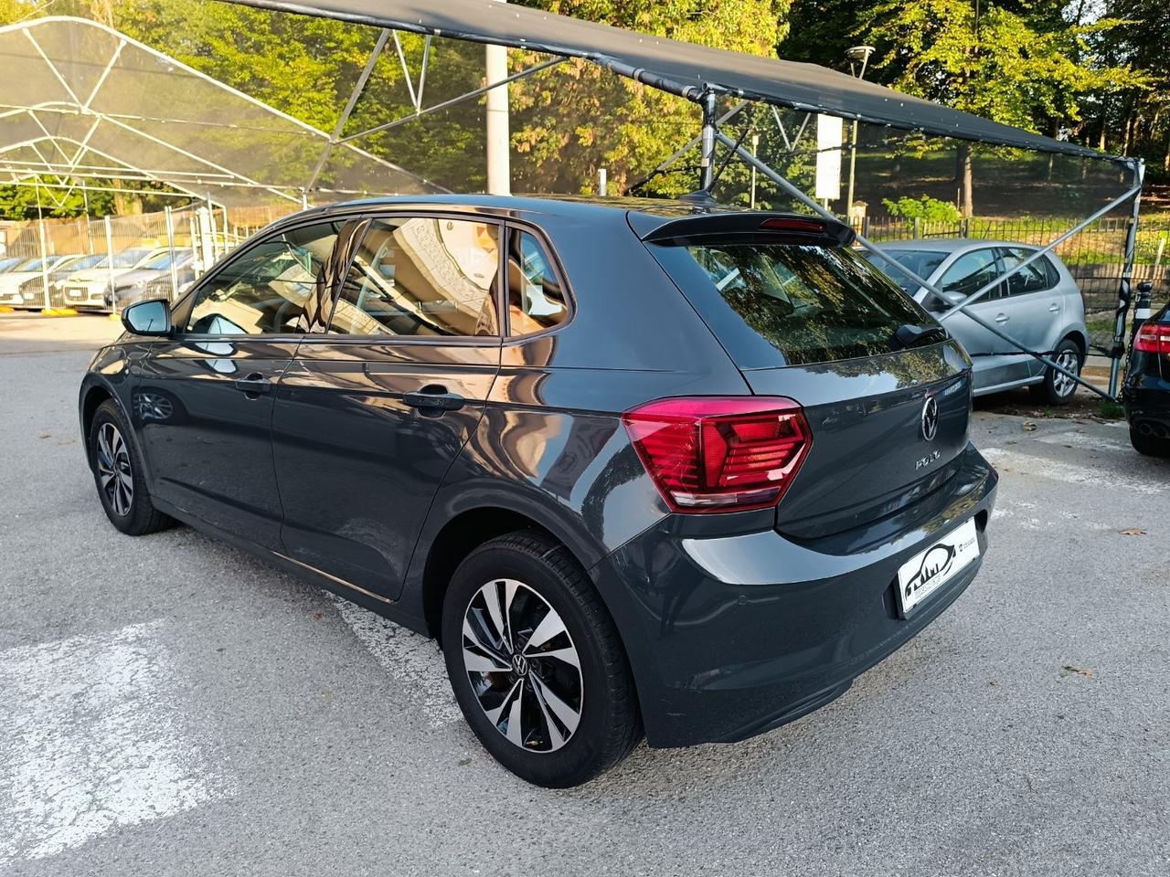 Volkswagen Polo 1.0 TSI Comfortline PACK SENSOR