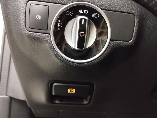 MERCEDES-BENZ A 200 d Auto 4Matic Premium CATENA DISTRIBUZIONE NUOVA