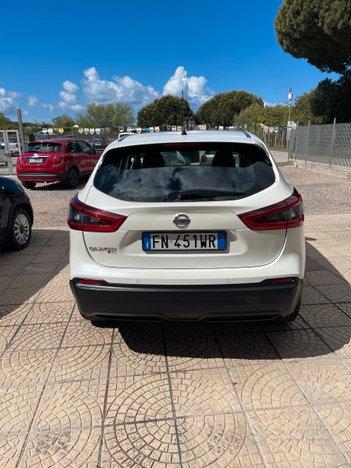 Nissan Qashqai 1.5 dCi 110cv Tekna CERCHI CLIMA CRUISE PDC MULTIFUNZIONE