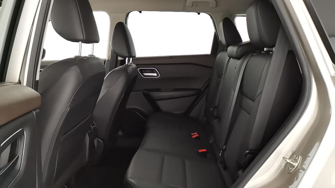 NISSAN X-TRAIL TEKNA e-POWER e-4ORCE