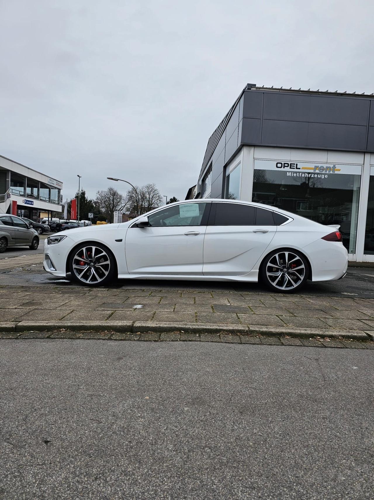 Opel Insignia 2.0 BiTurbo GSi 4WD