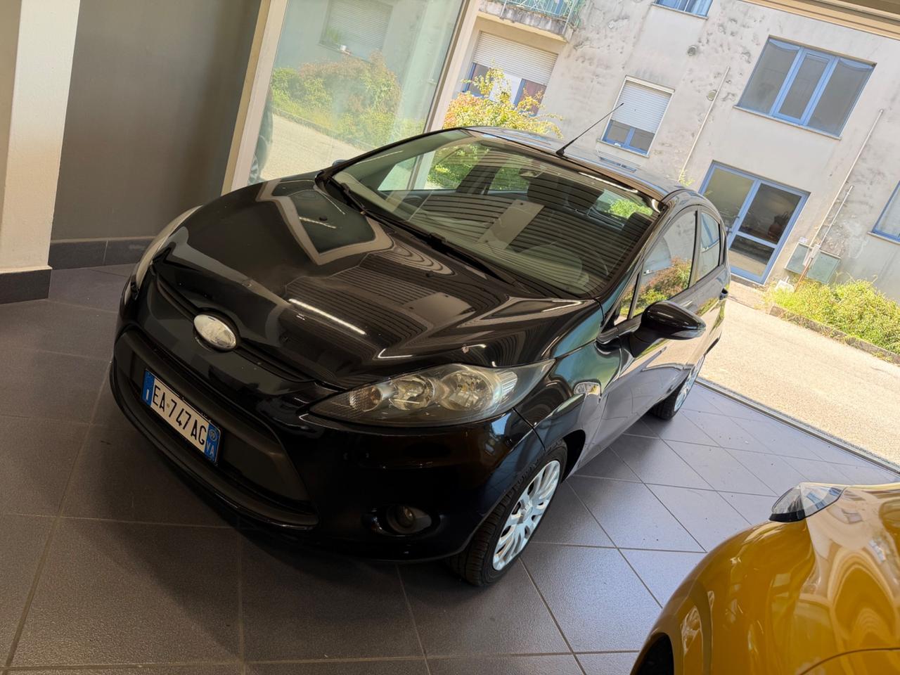 Ford Fiesta 1.4 5 porte Bz.- GPL Titanium