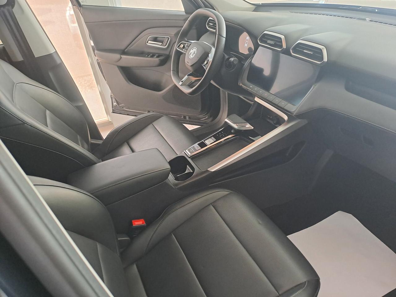 Mg ZS 1.5 Hybrid+ Luxury km 17403 garanzia 7 anni