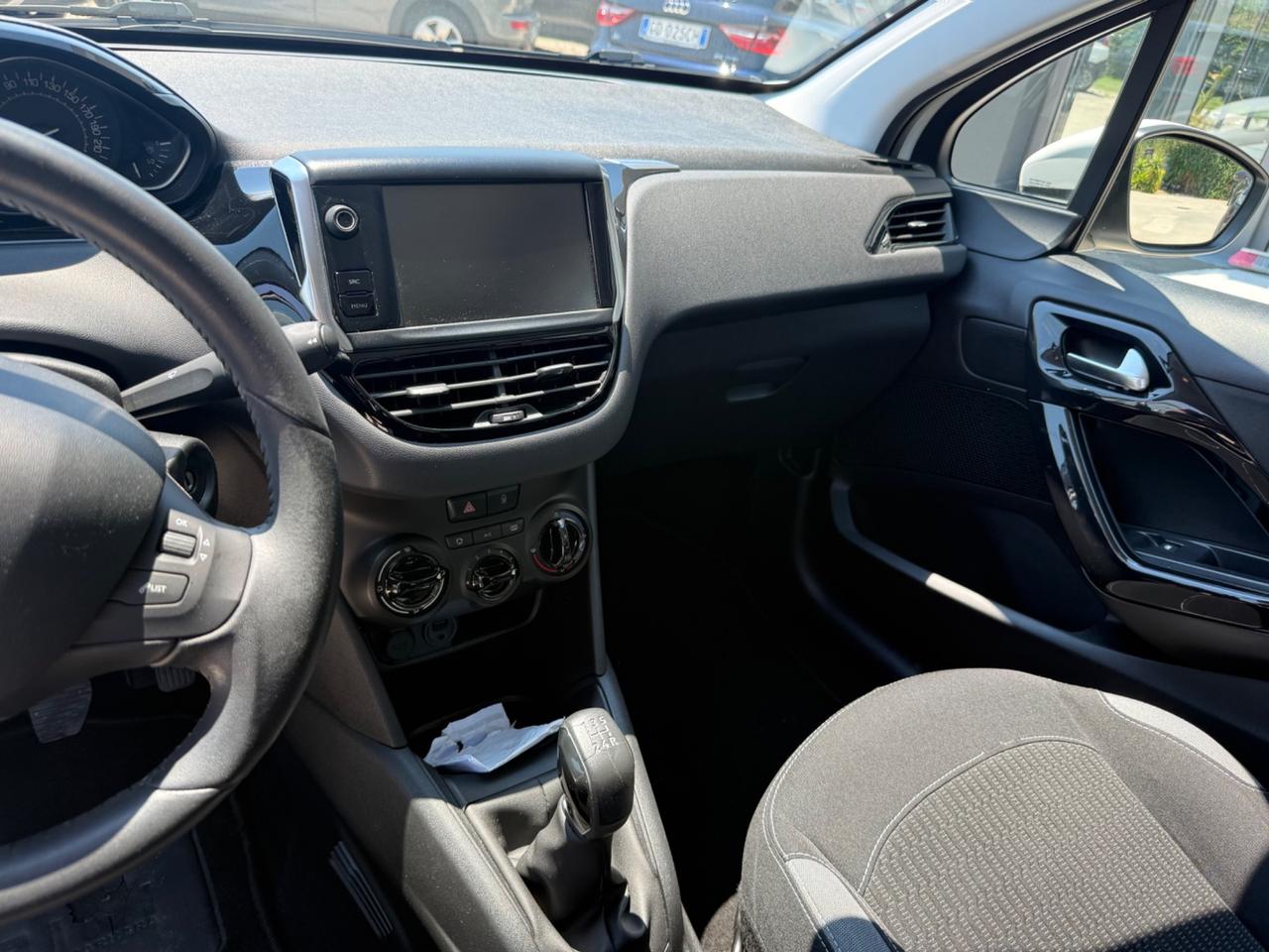 Peugeot 208 3 porte