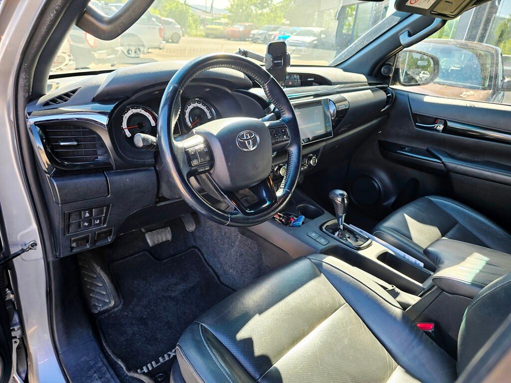 Toyota Hilux 2.4 D-4D Executive+ OMOLOGATO!