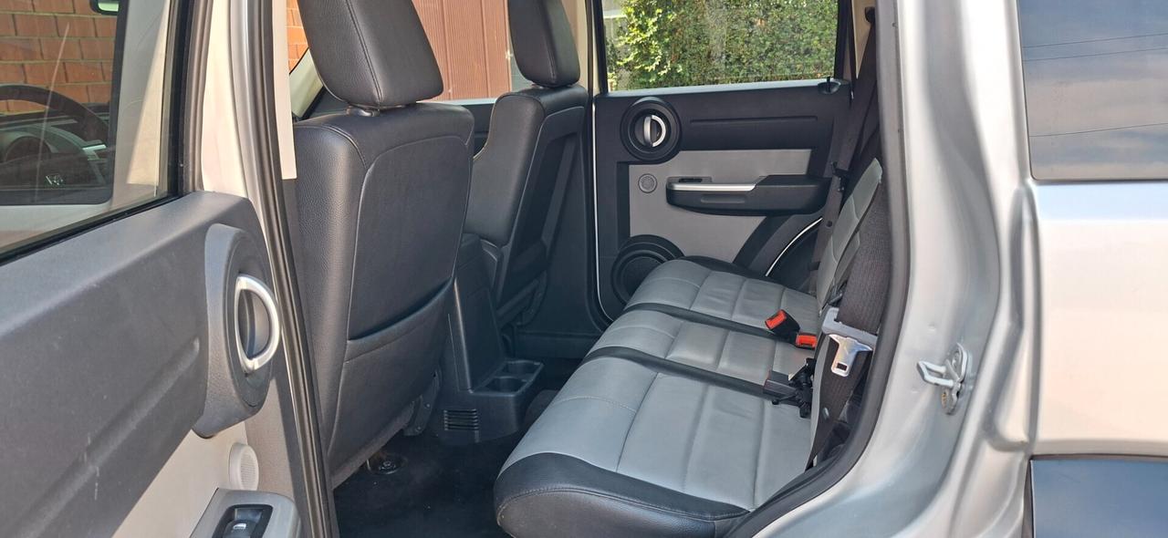 Dodge Nitro 2.8 CRD SE 4WD Auto