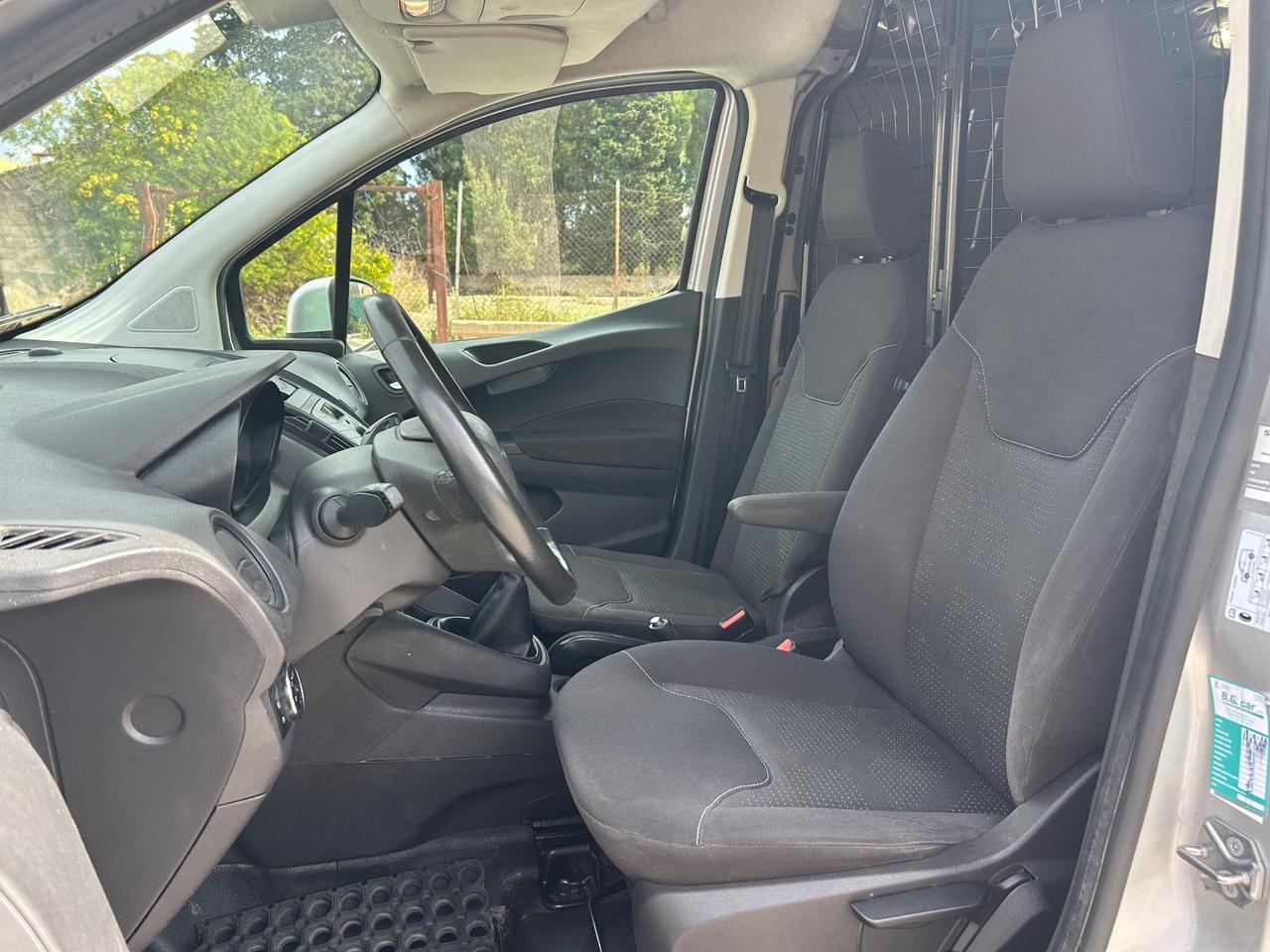 Ford Transit Courier 1.5 TDCi 75CV Van Trend