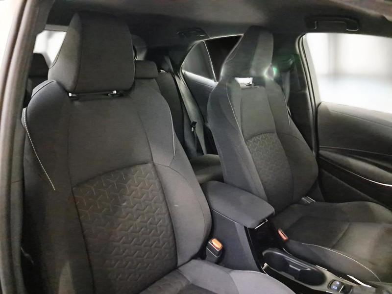 TOYOTA COROLLA 1.8 HYBRID BUSINESS 5 PORTE BERLINA