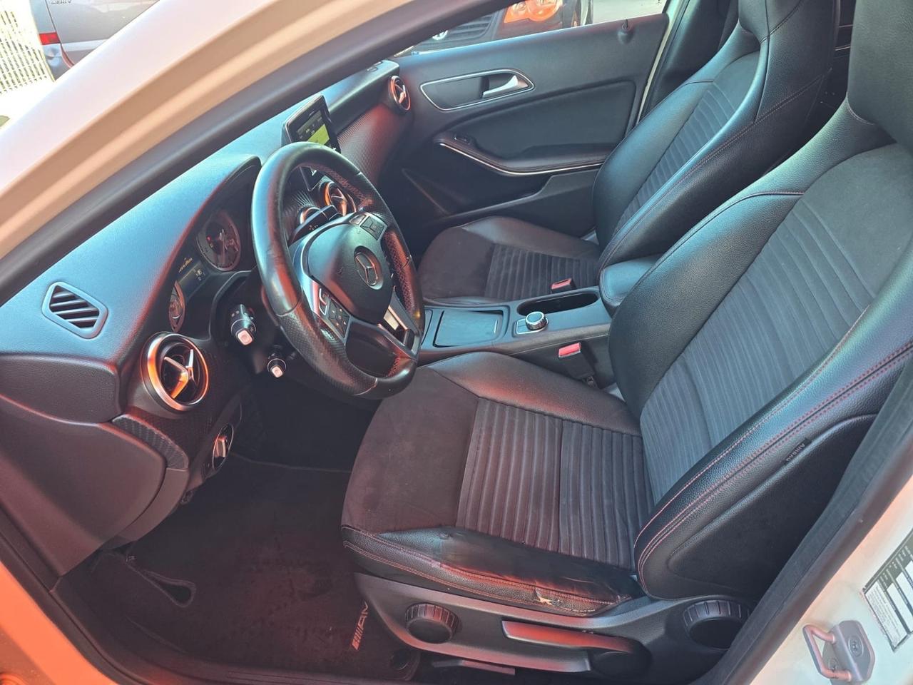 Mercedes-benz A 180 CDI Automatic Premium Dark Night Edition