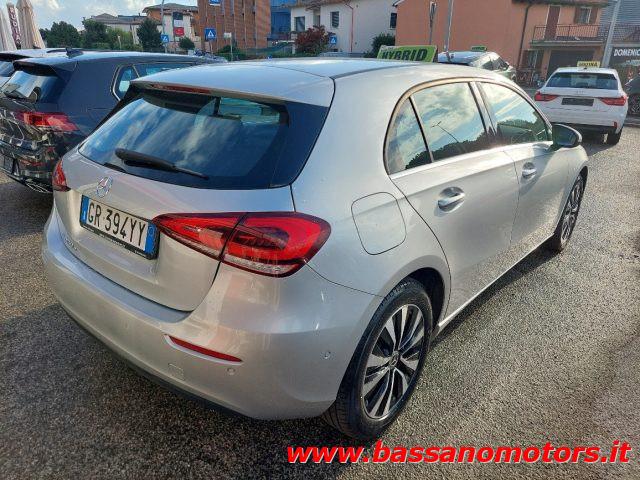 MERCEDES-BENZ A 250 e hybrid EQ Business Plug In