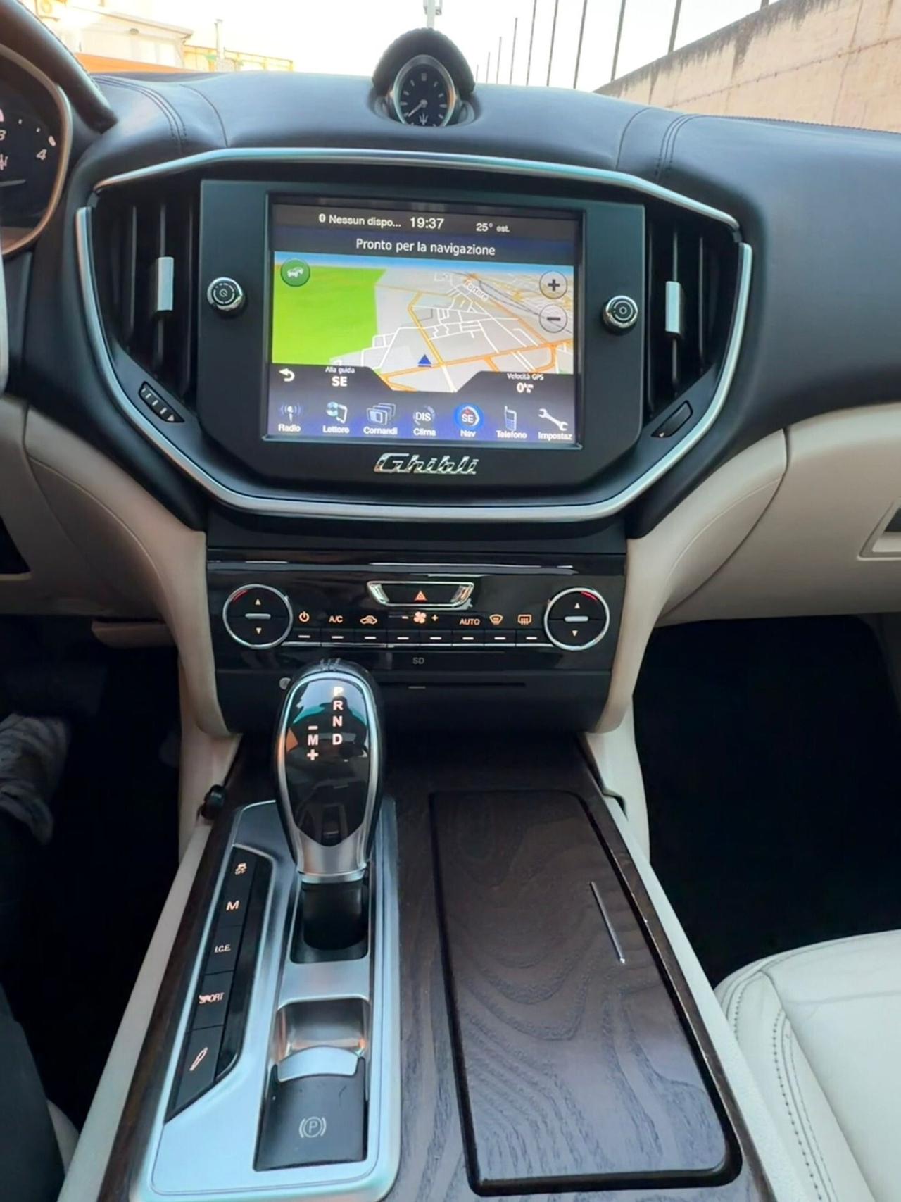 Maserati Ghibli V6 Diesel 275 CV Granlusso