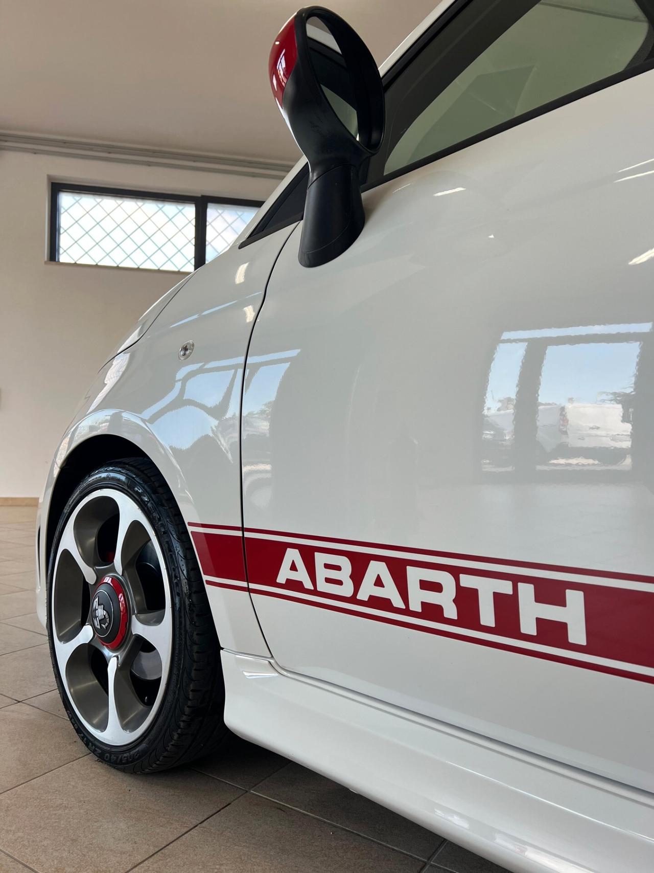 Abarth 595 1.4 Turbo T-Jet 145 CV