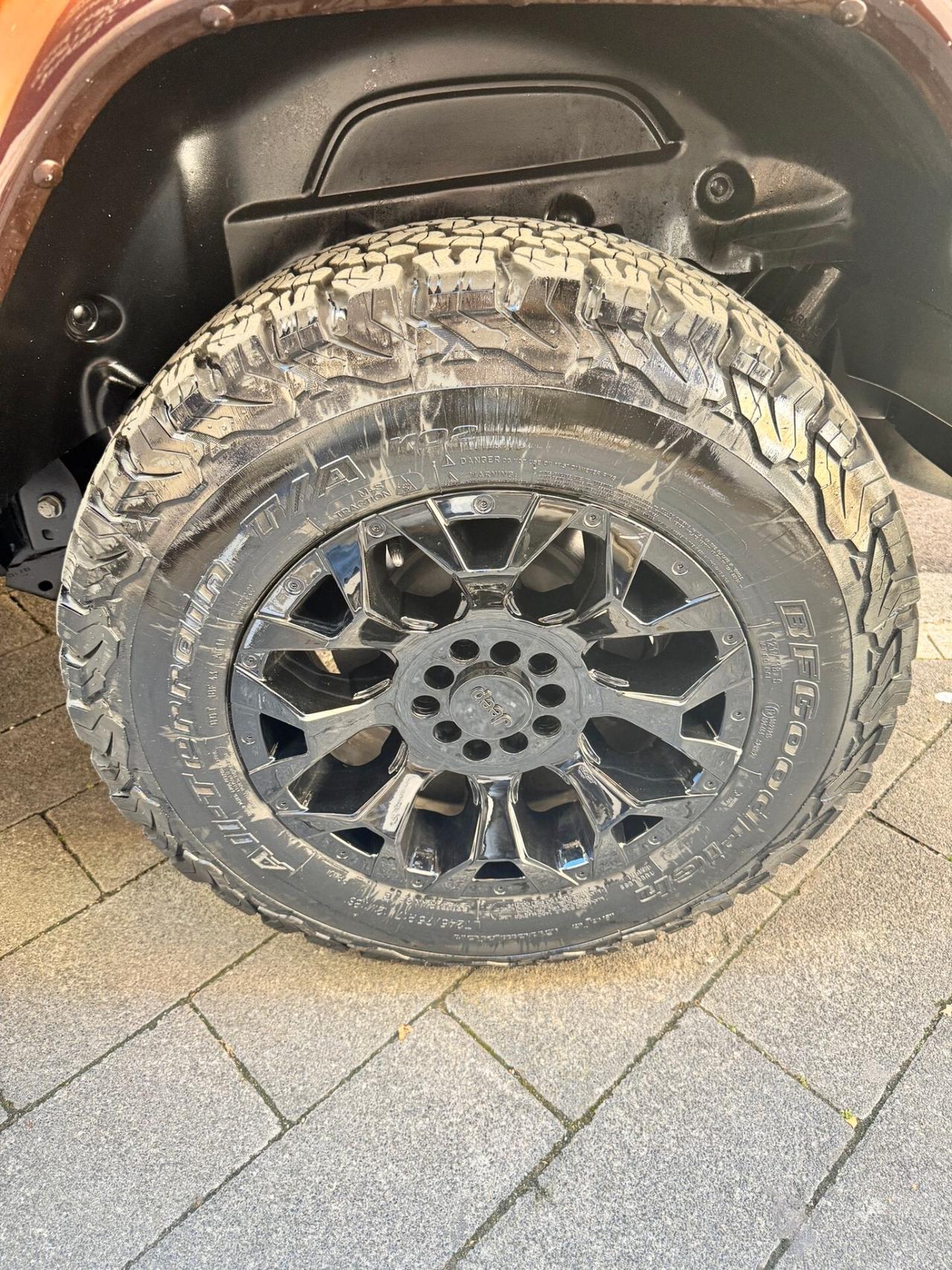 Jeep Wrangler Unlimited 2.2 Mjt II Sahara