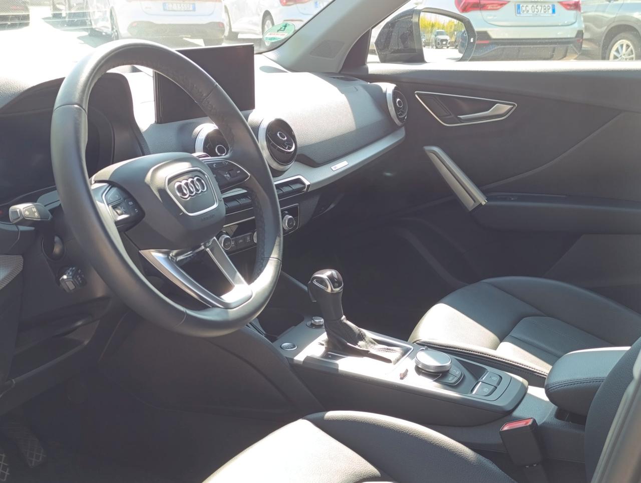 Audi Q2 35 2.0 tdi Business Advanced s-tronic