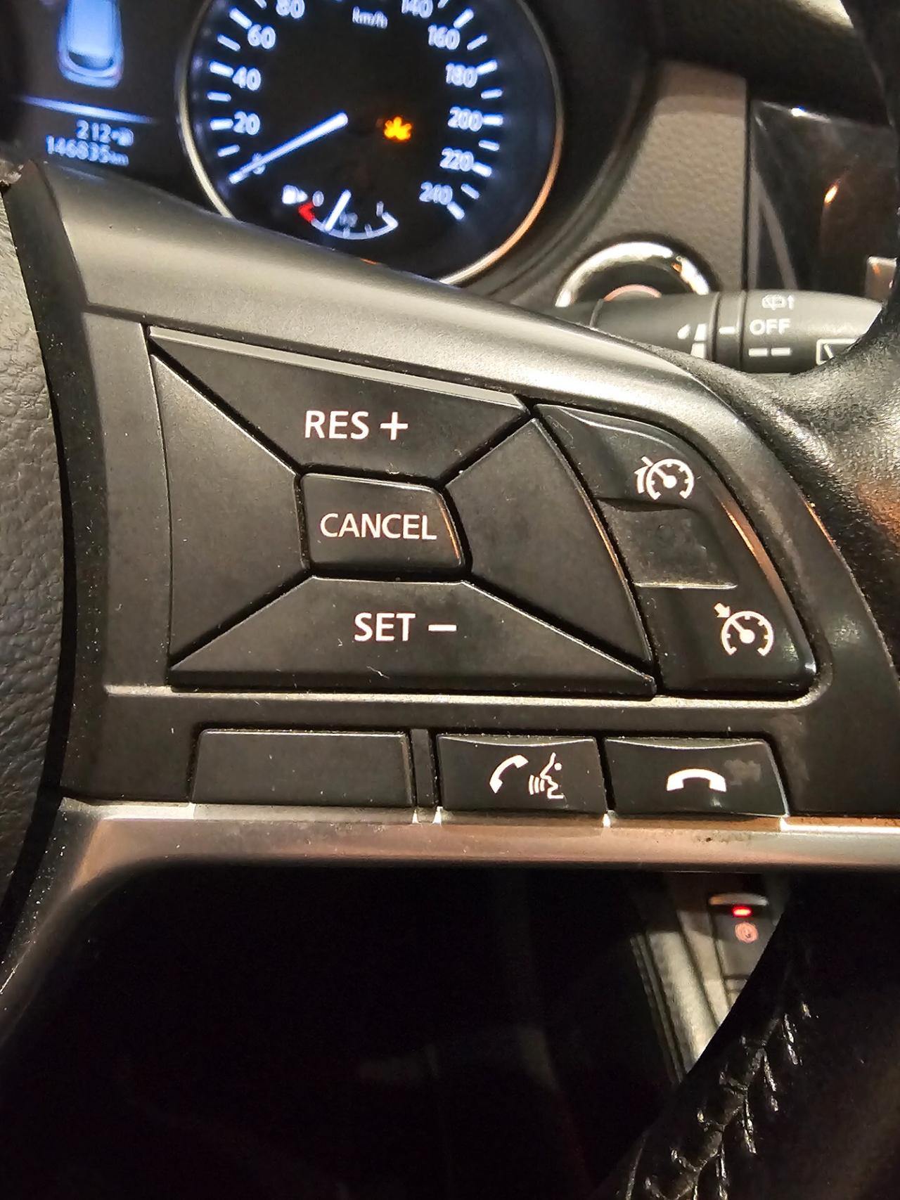 Nissan Qashqai 1.5 dCi N-Connecta