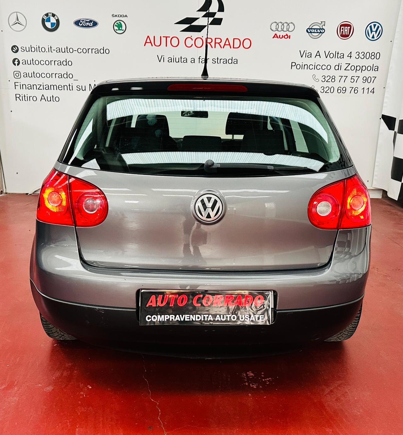 Volkswagen Golf 1.6 FSI 115cv 5p. Comfortline