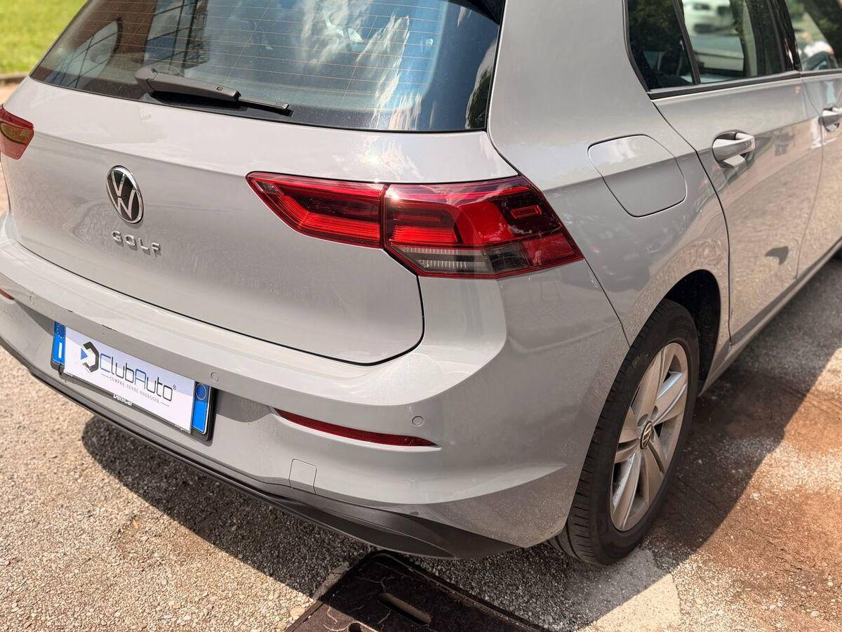 Volkswagen Golf 2.0 tdi Life 115cv dsg