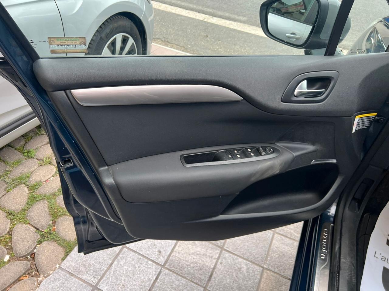 Citroen C4 1.6 e-HDi 115 airdream Exclusive