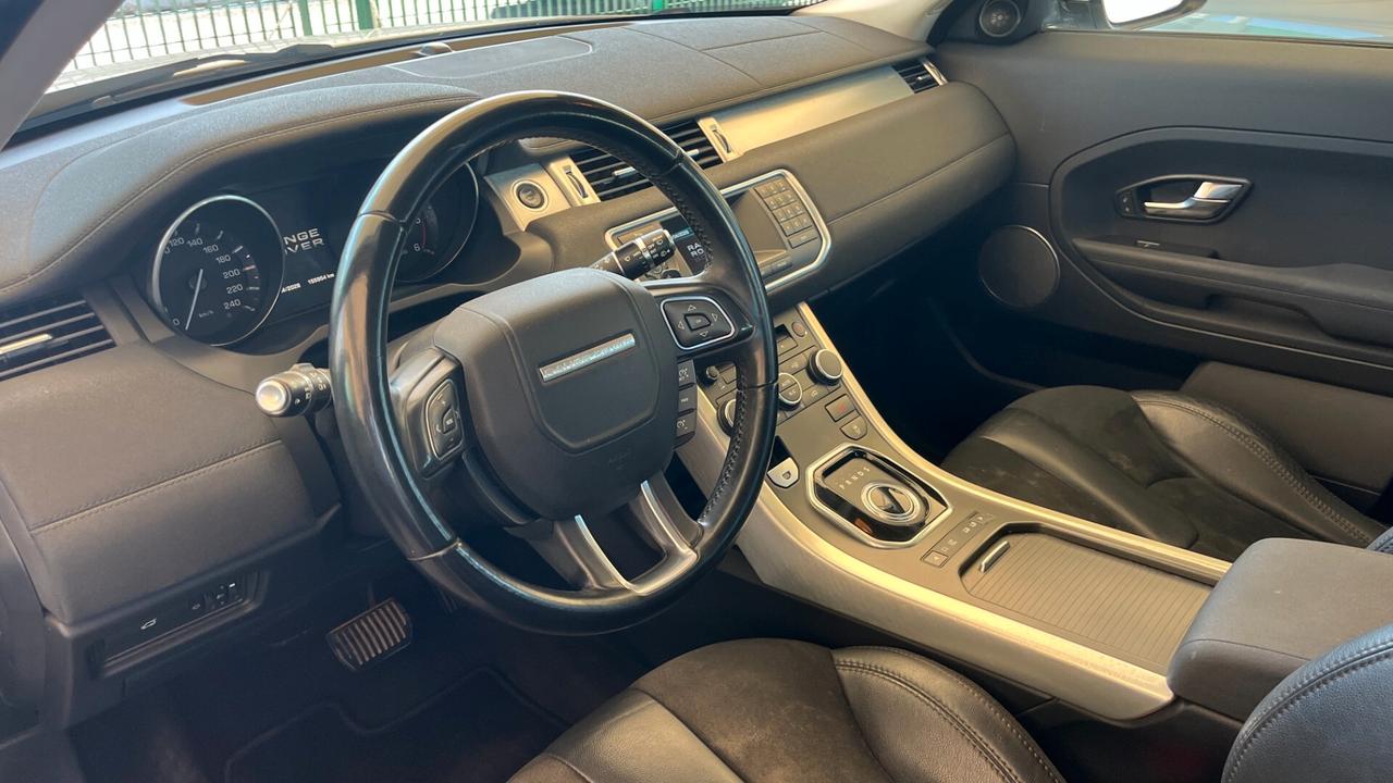 Land Rover Range Evoque 2.2 TD4 5p. Pure Tech Pack