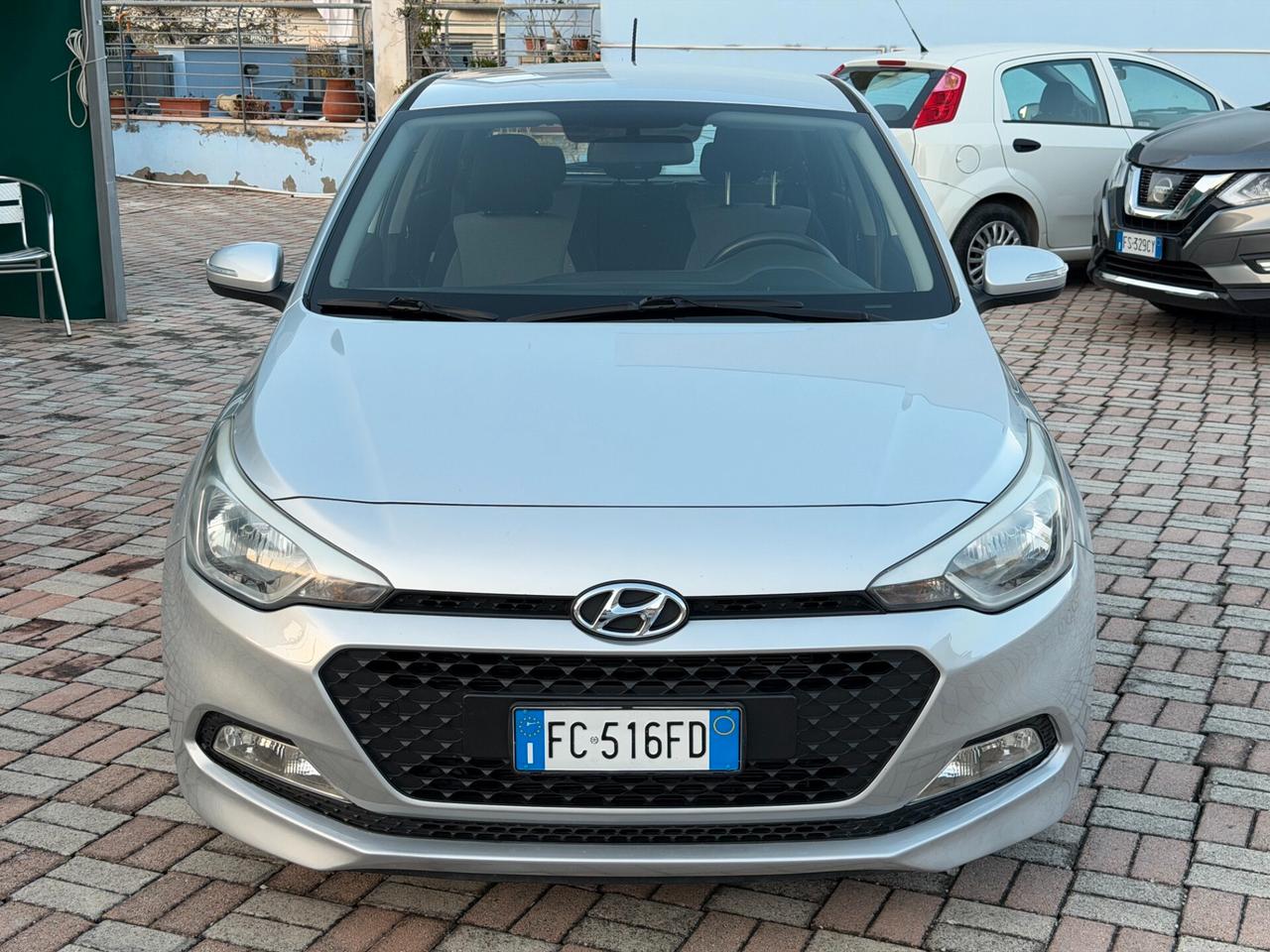 Hyundai i20 1.2 84 CV (GPL) 5 porte Classic