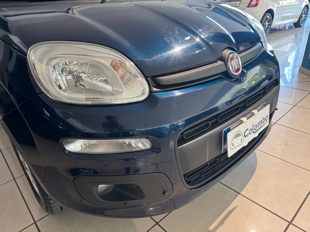 Fiat Panda 1.2 Lounge 69cv 5p. 15" Neopat