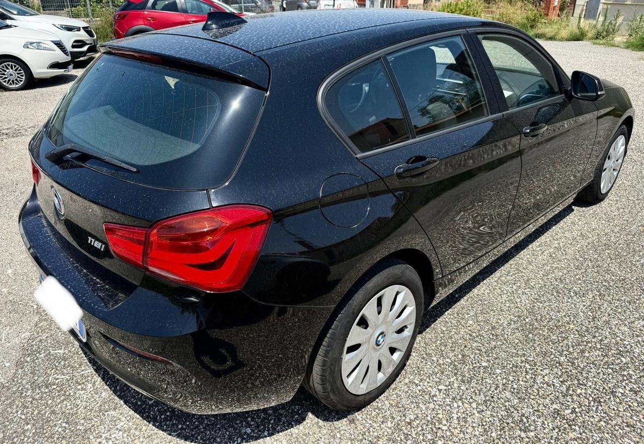 Bmw 118 118i 5p. Urban