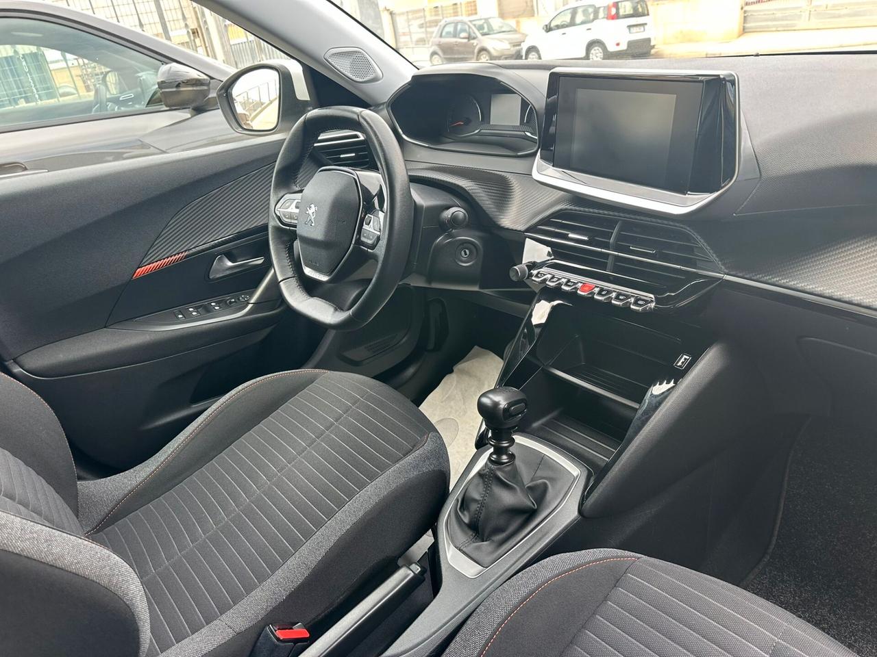 Peugeot 2008 PureTech 100 S&S Active