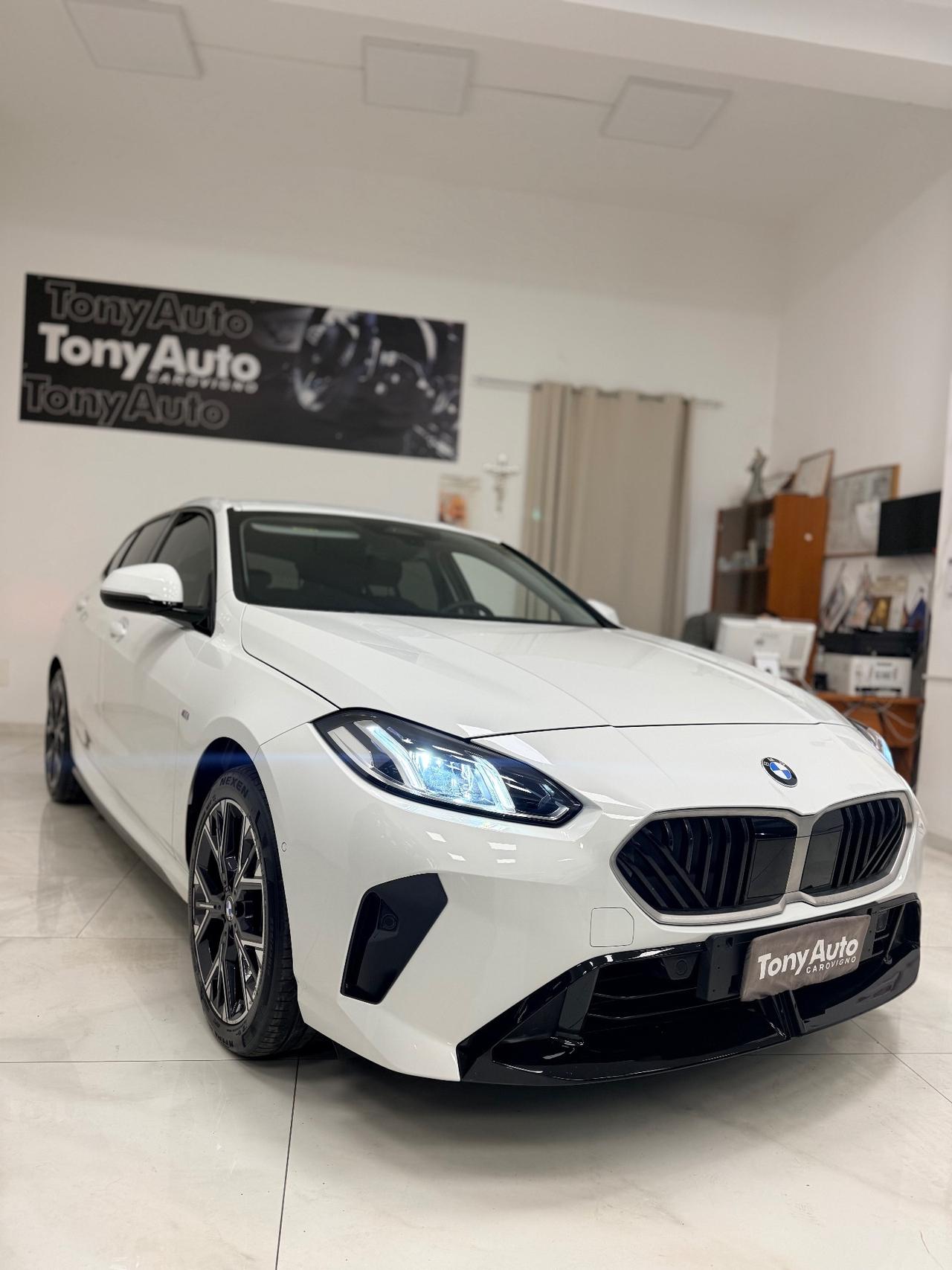 Bmw 118 118d MSport design LUCI SOFFUSE,APPLE CARPLAY,TELECAMERA.NAVI,GARANZIA UFFICIALE 24 MESI