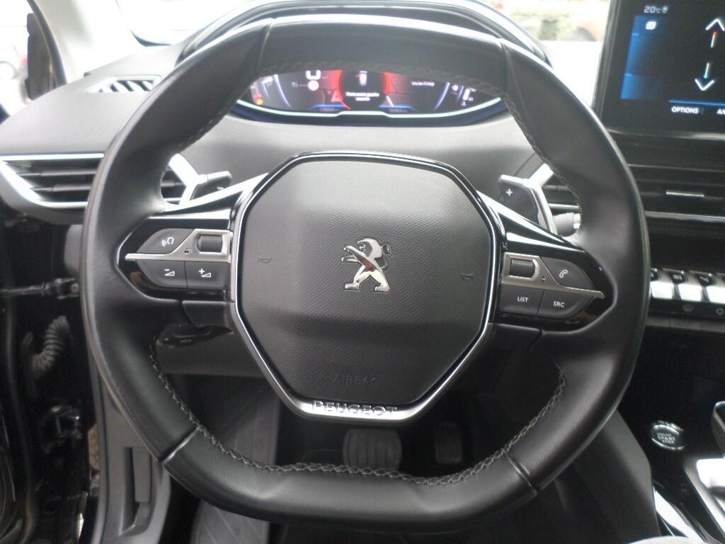Peugeot 3008 BlueHDi 130 S&S EAT8 Allure