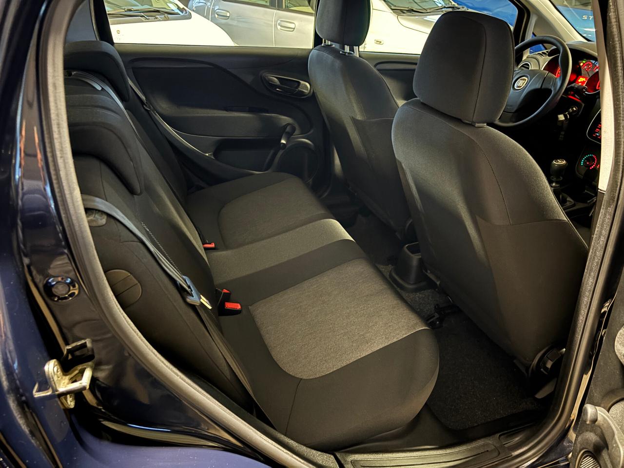 Fiat Punto 1.4 8V 57KW 5P Natural Power Street NEOPATENTATO