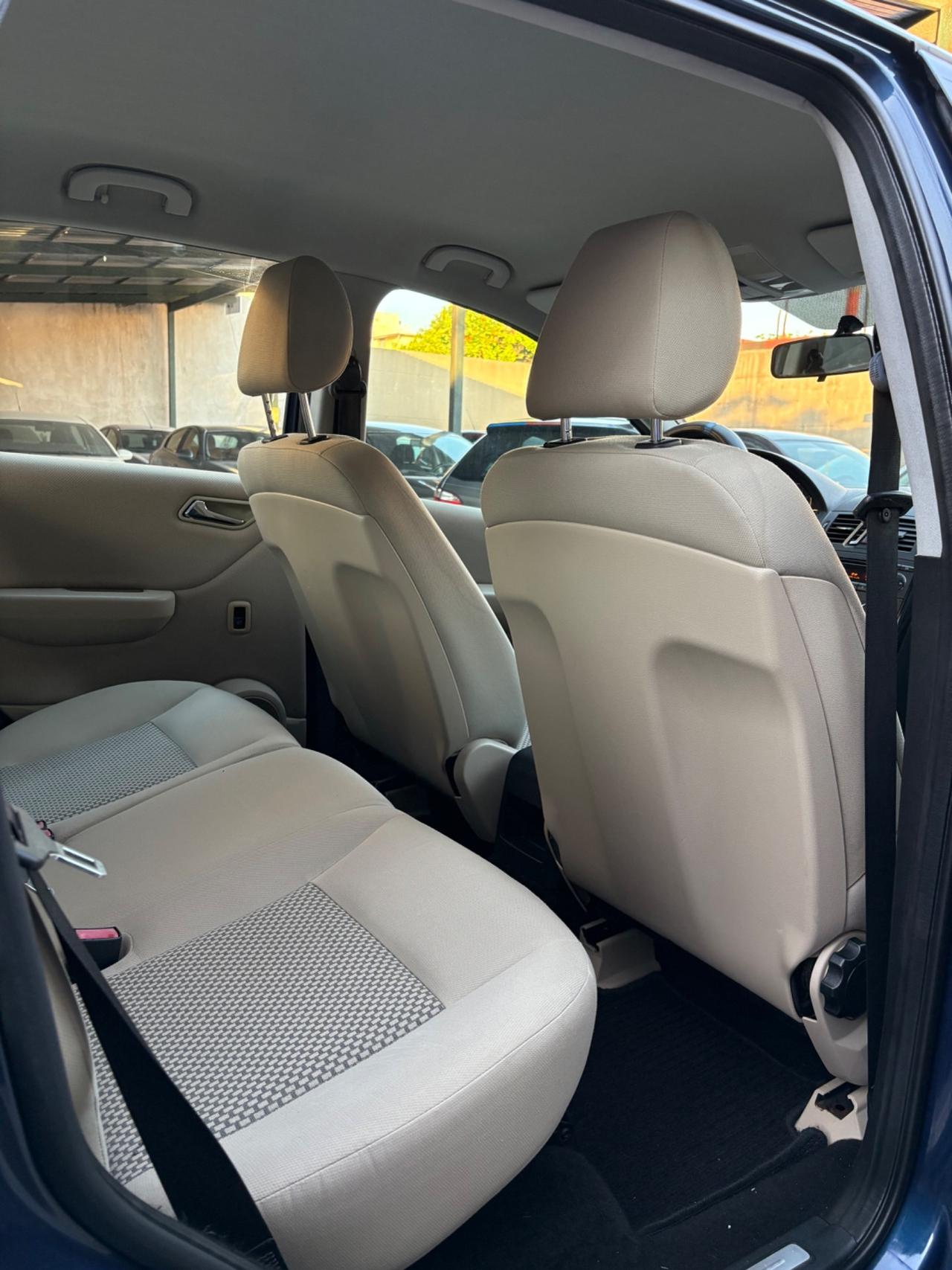 Mercedes-benz A 150 1.5 benzina 122000km